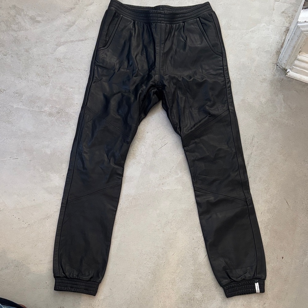 Leather jogger pants 👖 xs